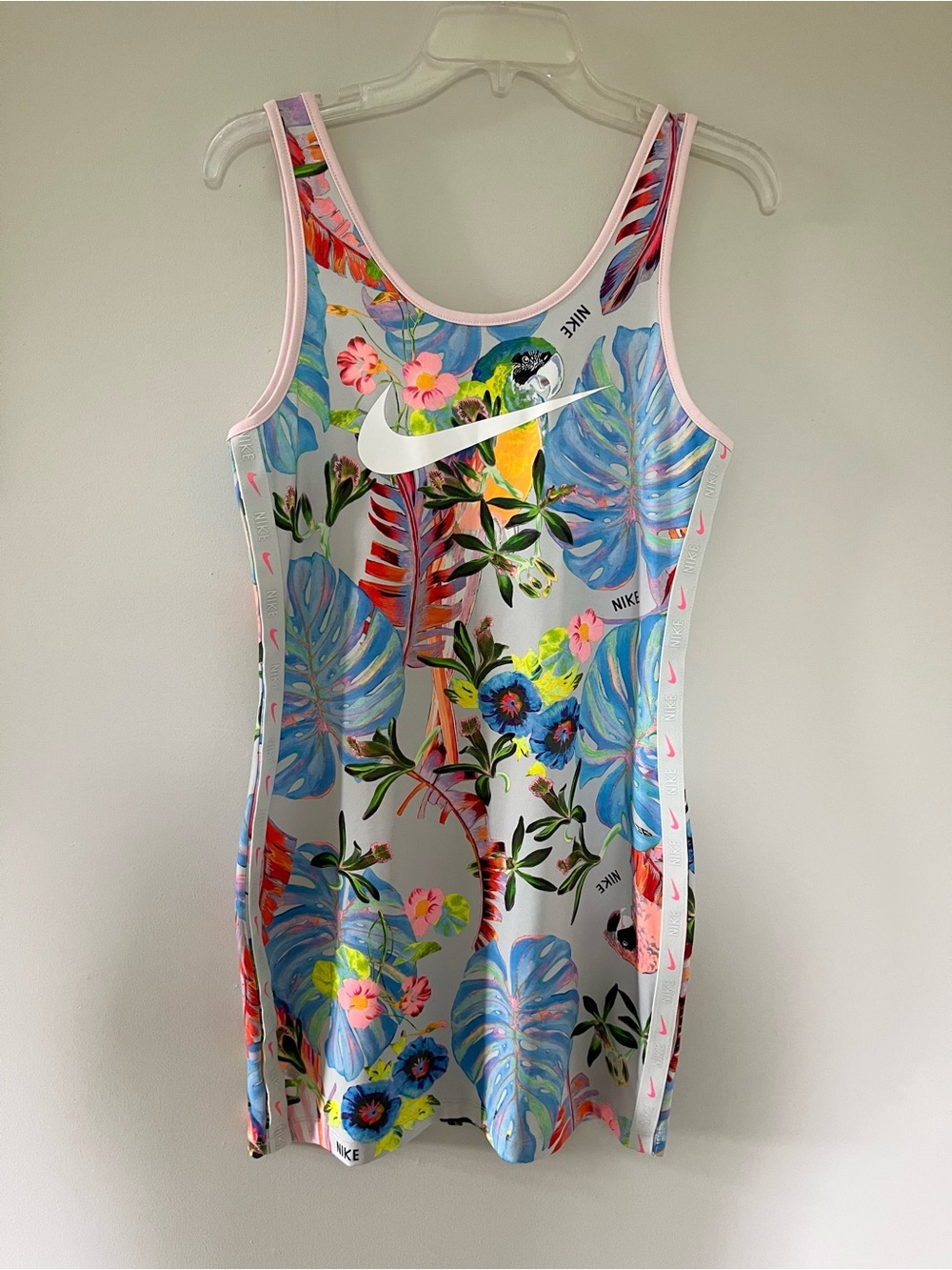 Nike Tropical Floral Scoop Tank Dress Size Medium